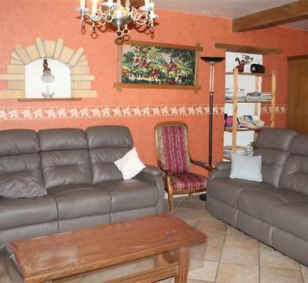 Larondefauchee Guest House Bleid Екстериор снимка